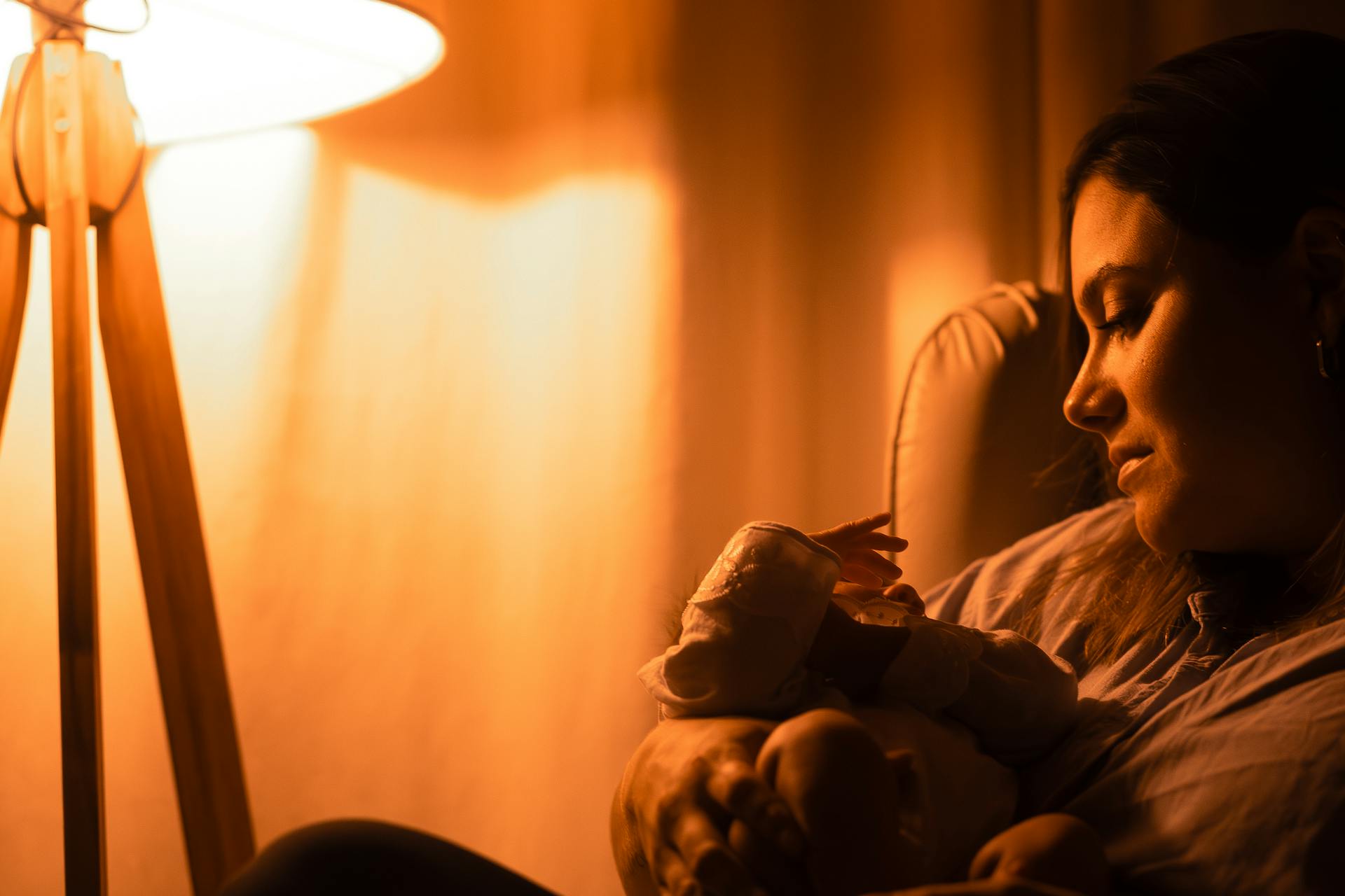 Bébé ne fait pas ses nuits : quand s’inquiéter ?