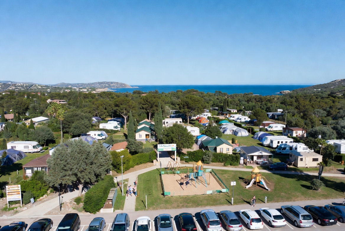 Camping à Saint-Cyprien : les activités nautiques à portée de main