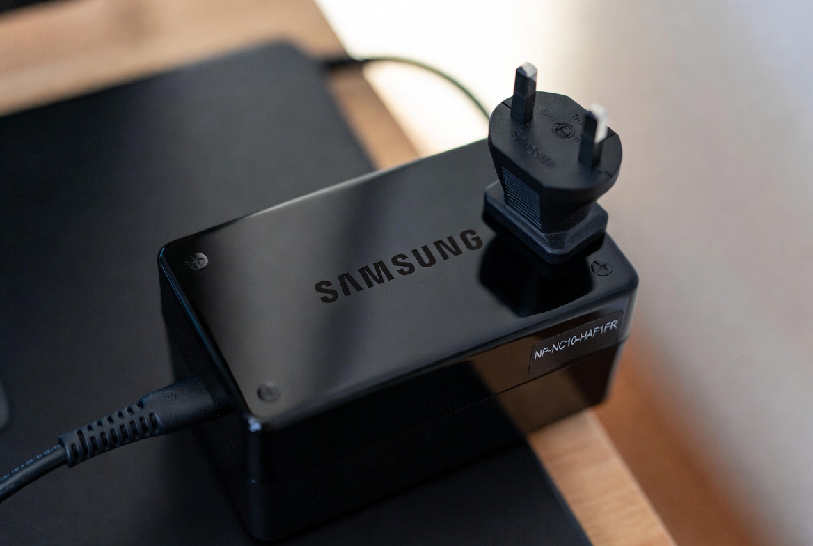 Les avantages incontestables d'opter pour un chargeur d'origine Samsung NP-NC10-HAF1FR